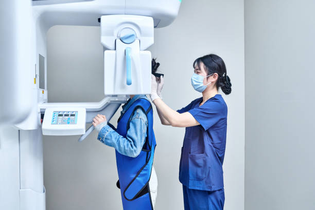 Best Emergency Dental Care for Broken or Chipped Teeth in West Chicago, IL